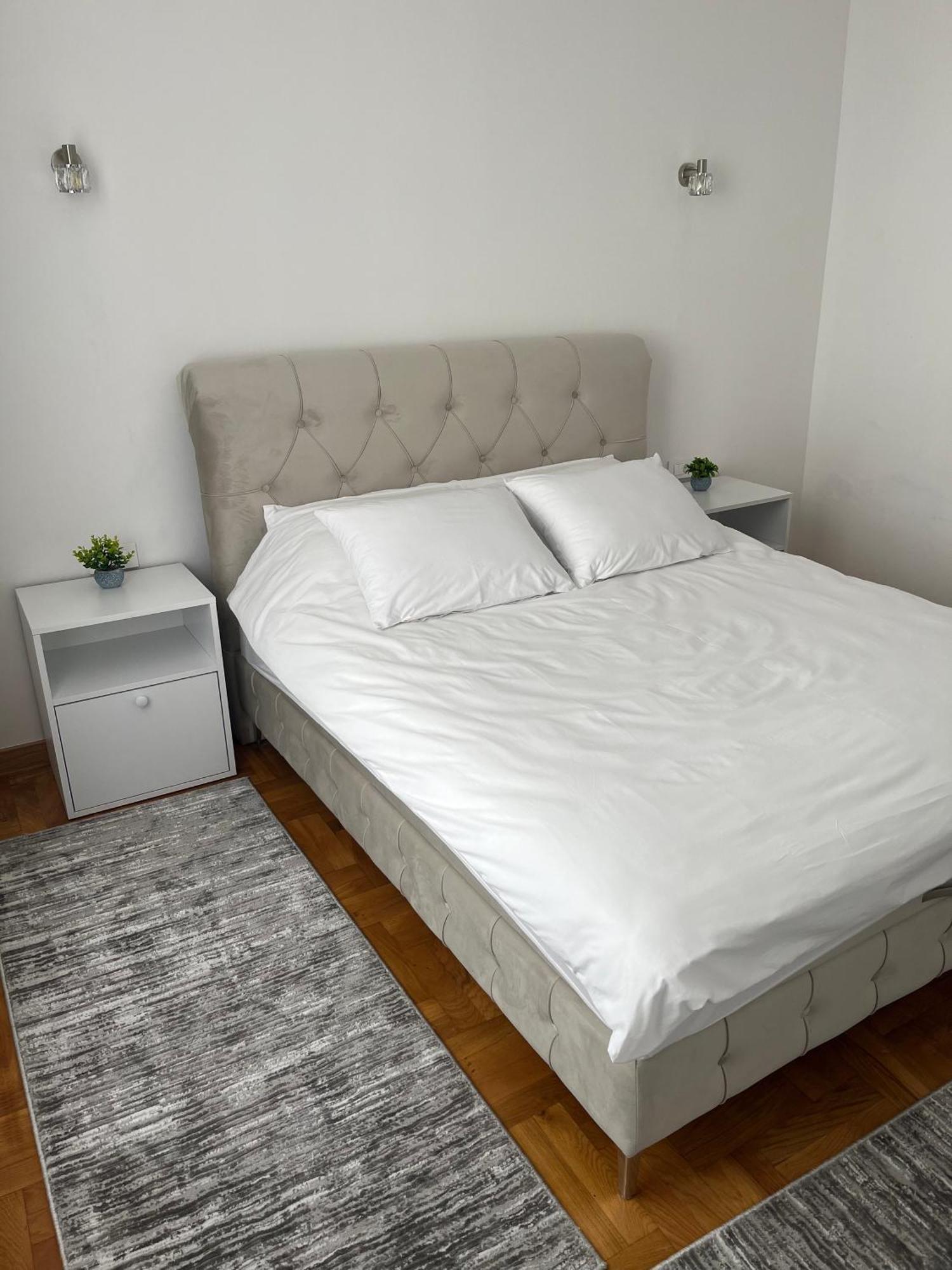 Sarajevo Luxury Apartment - 50 M From Old Sarajevo Clock Tower Экстерьер фото