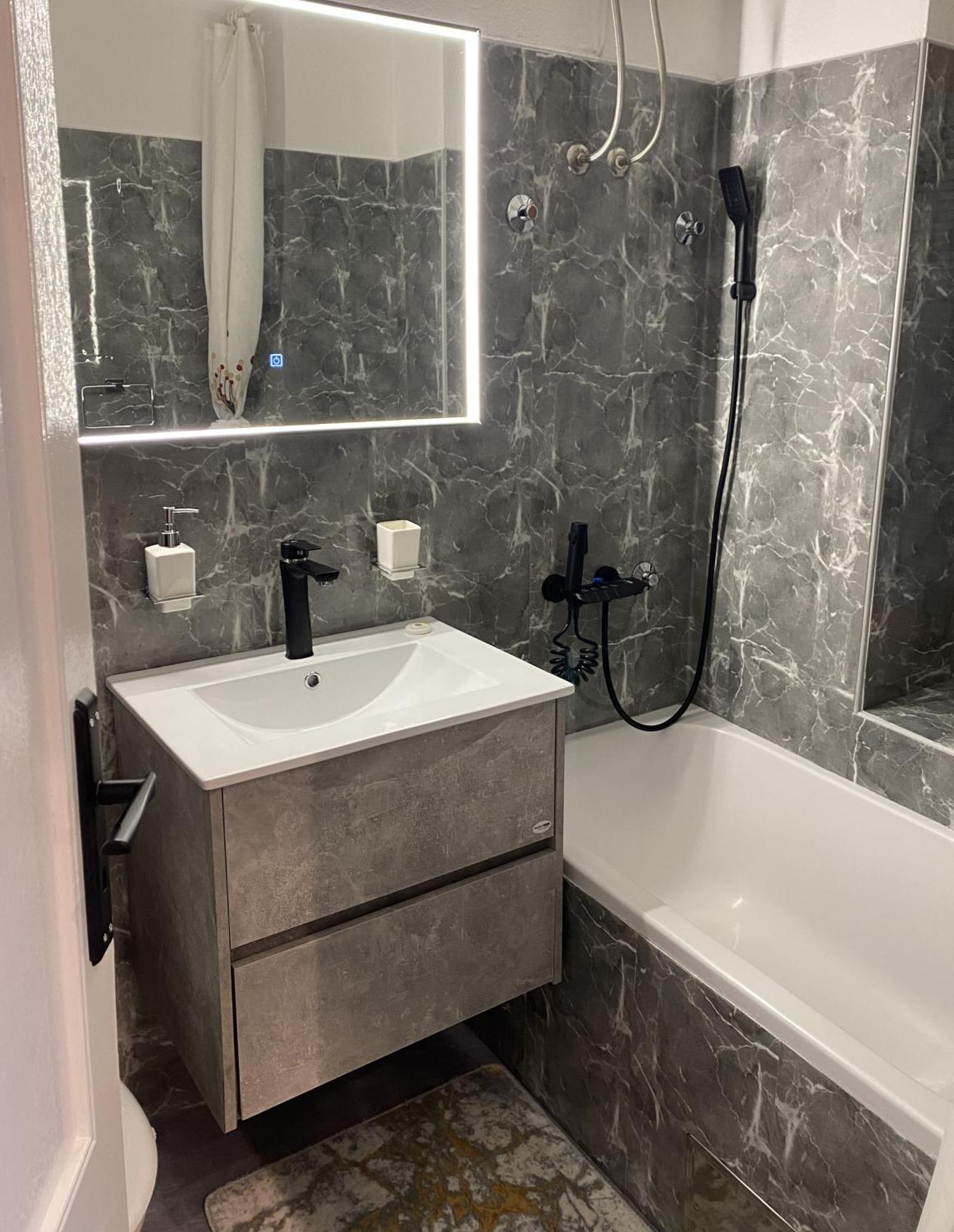 Sarajevo Luxury Apartment - 50 M From Old Sarajevo Clock Tower Экстерьер фото