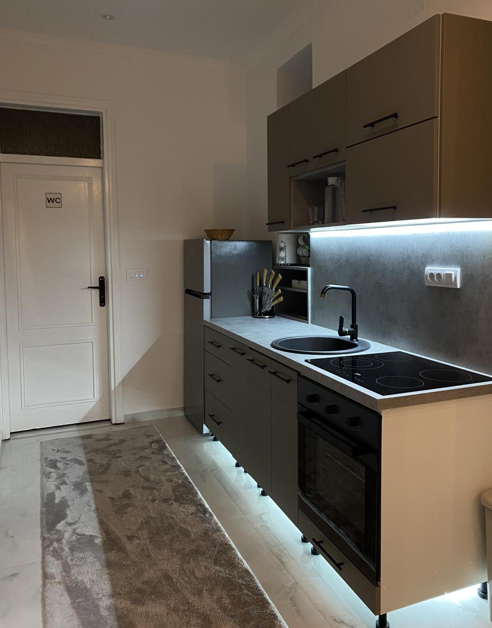 Sarajevo Luxury Apartment - 50 M From Old Sarajevo Clock Tower Экстерьер фото